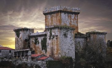 Das Castelo de Pambre, eine der wenigen Burgen, die nicht zerstört wurden.